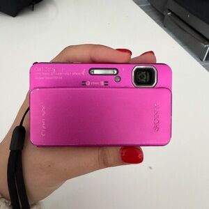 Sony Cyber-shot Digital Camera touch screen does not work